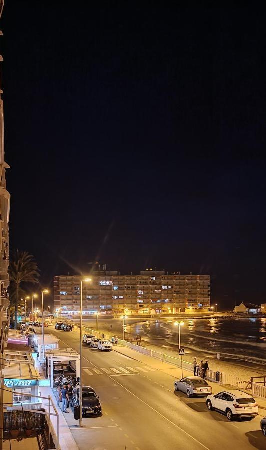 Pmt16 - Large City Apartment On The Beach Torrevieja Exterior photo