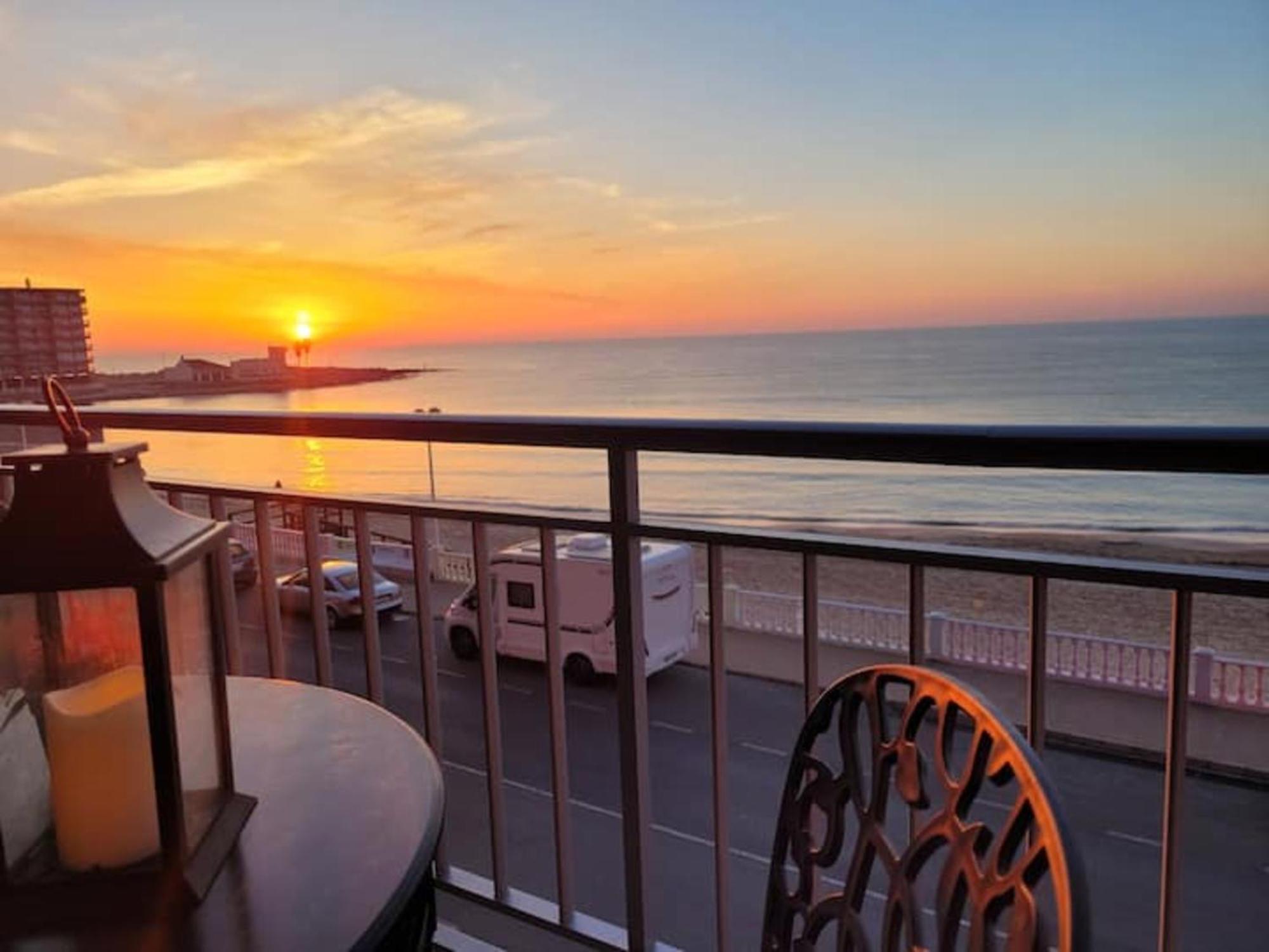 Pmt16 - Large City Apartment On The Beach Torrevieja Exterior photo